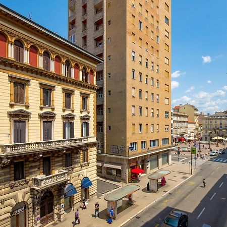 Apartment Nest In 1 Rijeka Exteriör bild