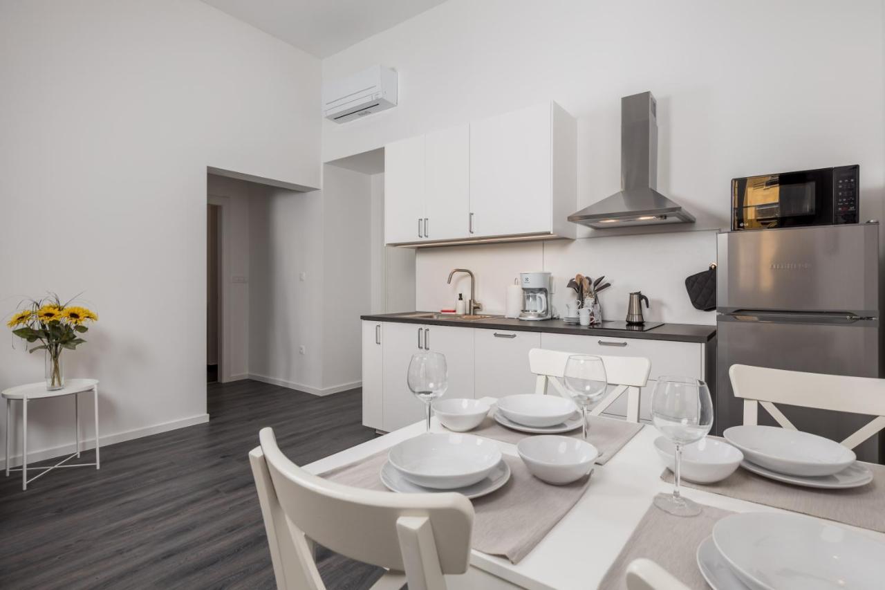 Apartment Nest In 1 Rijeka Exteriör bild